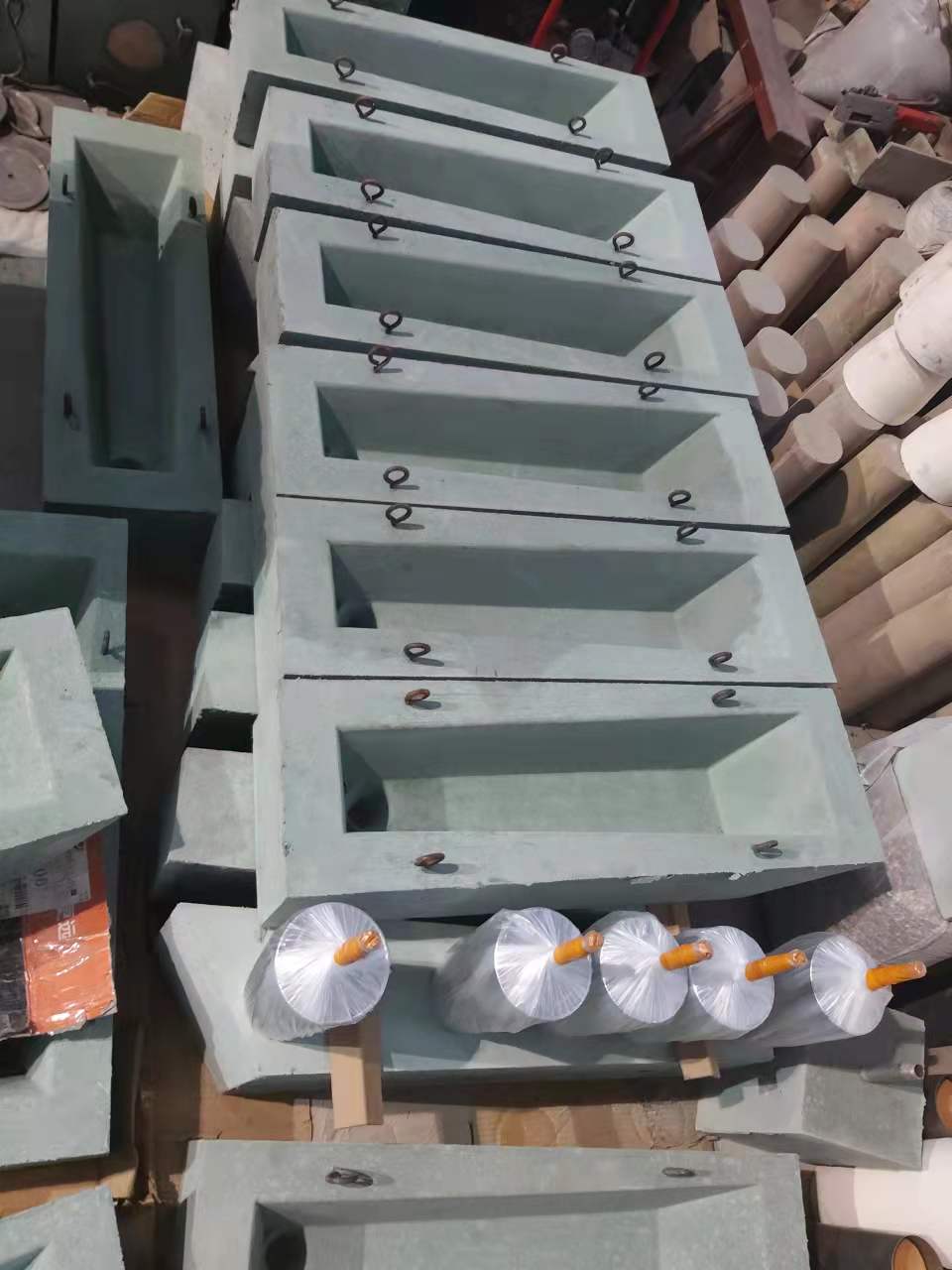 溜槽，導(dǎo)流槽(圖1)